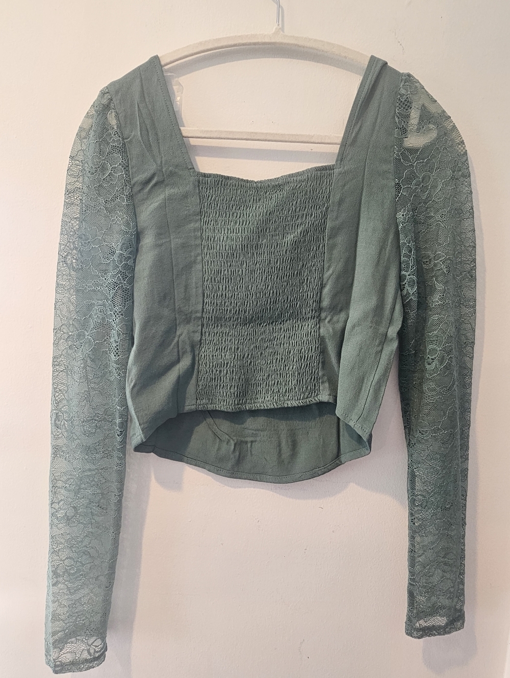 wild fable Sage Green Lace-Sleeve Sweetheart Crop Top - Picture 2 of 3